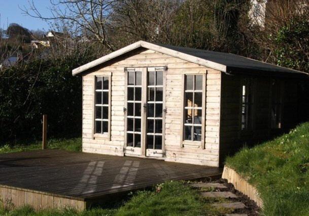 Holiday home Y Llusernau